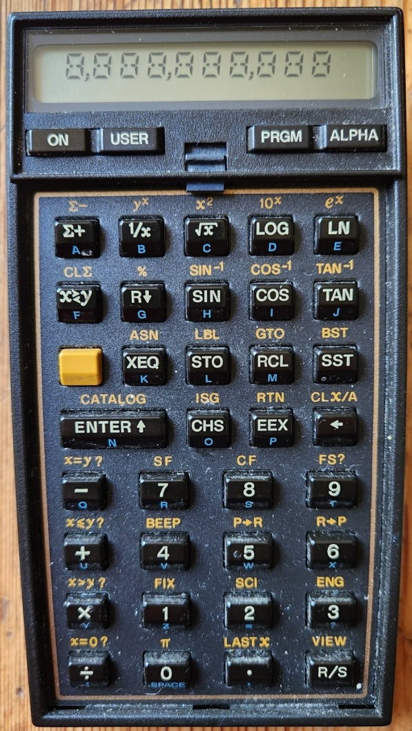 Hewlett Packard HP-41CX RPN Scientific Calculator (Used)